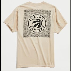 Urban outfitters Toronto raptors beige graphic tee NBA